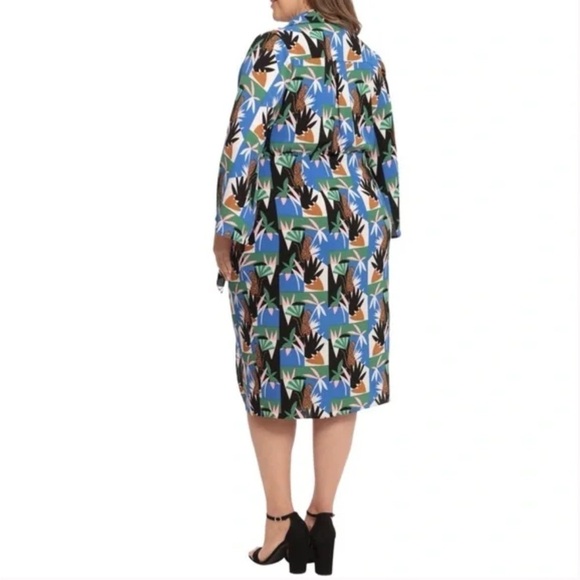 Donna Morgan Long Sleeve Collared Wrap Colorful Midi Dress In White/Jungle Blue - Picture 5 of 13